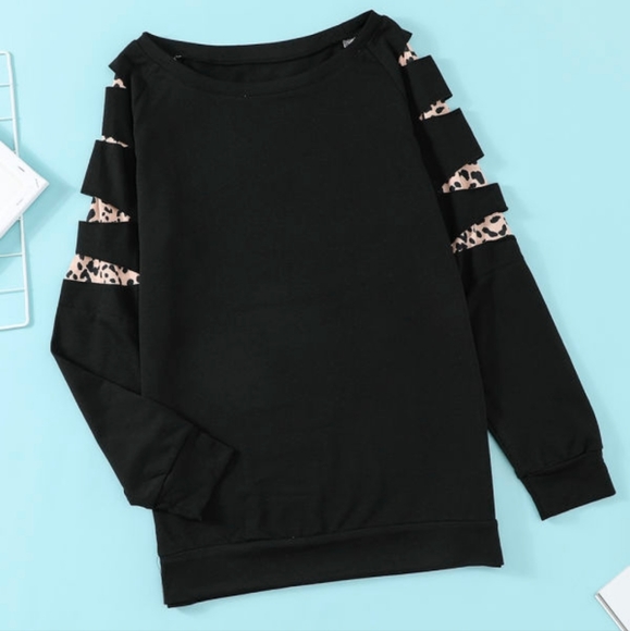 ❤HOST PICK❤ New Leopard Insert Black Sweatshirt - Picture 6 of 6